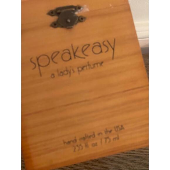 NIB Speakeasy A Lady’s Perfume - Picture 6 of 6